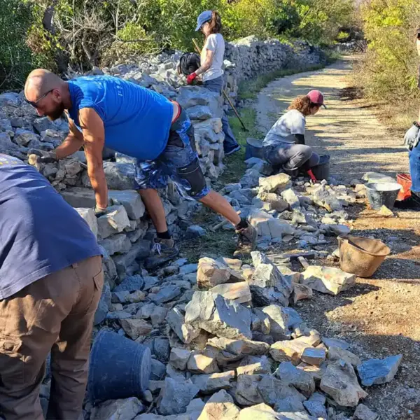 Trockenmauerbau Meisterschaft Zlarin